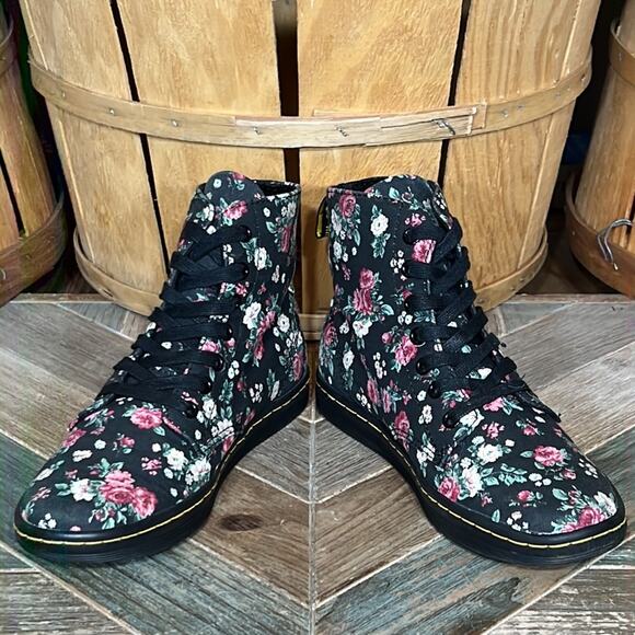 Dr. Martens Hackney 7-Eye Pink Rose Floral Black Canvas Ankle Boot Womens Size 6 - Picture 7 of 11